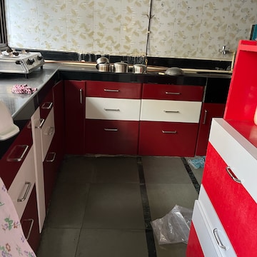 Kitchen in 1.5 BHK Apartment at Shankar Tower, Sanpada Sector 1 – for Rent