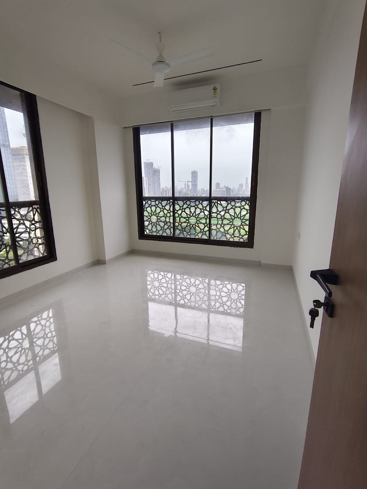 2 BHK + Study Room 891 Sq.Ft. Apartment in Alamdar The Auro