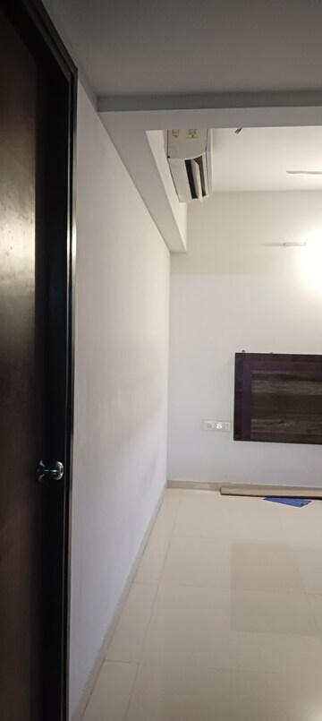 Furnished Amenities in 1 BHK Apartment at Lodha Palava Downtown, Dombivli East – for Rent