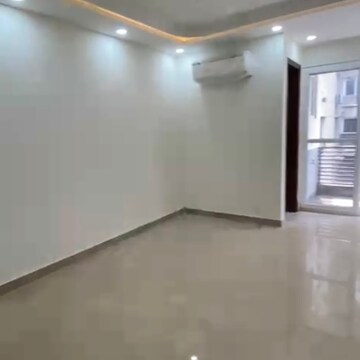 Living Room in 3 BHK Builder Floor at Sector 56 – for Rent