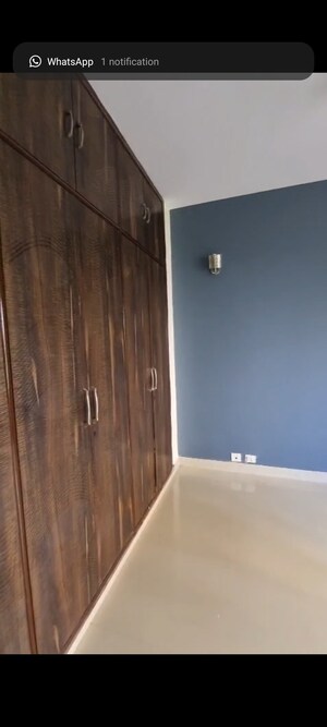 Furnished Amenities in 3.5 BHK Apartment at BPTP Park Grandeura, Sector 82 – for Sale