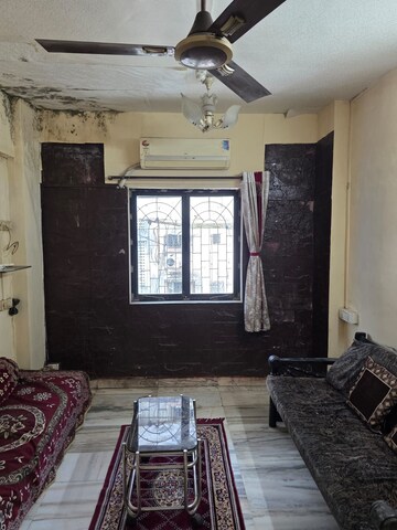 1.5 BHK Apartment For Rent in Kamla Airbus, Andheri East