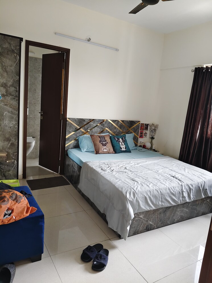 Bedroom, omkar-signet 2 Bedroom 650 Sq.Ft. Apartment In Malad East Mumbai 9126427