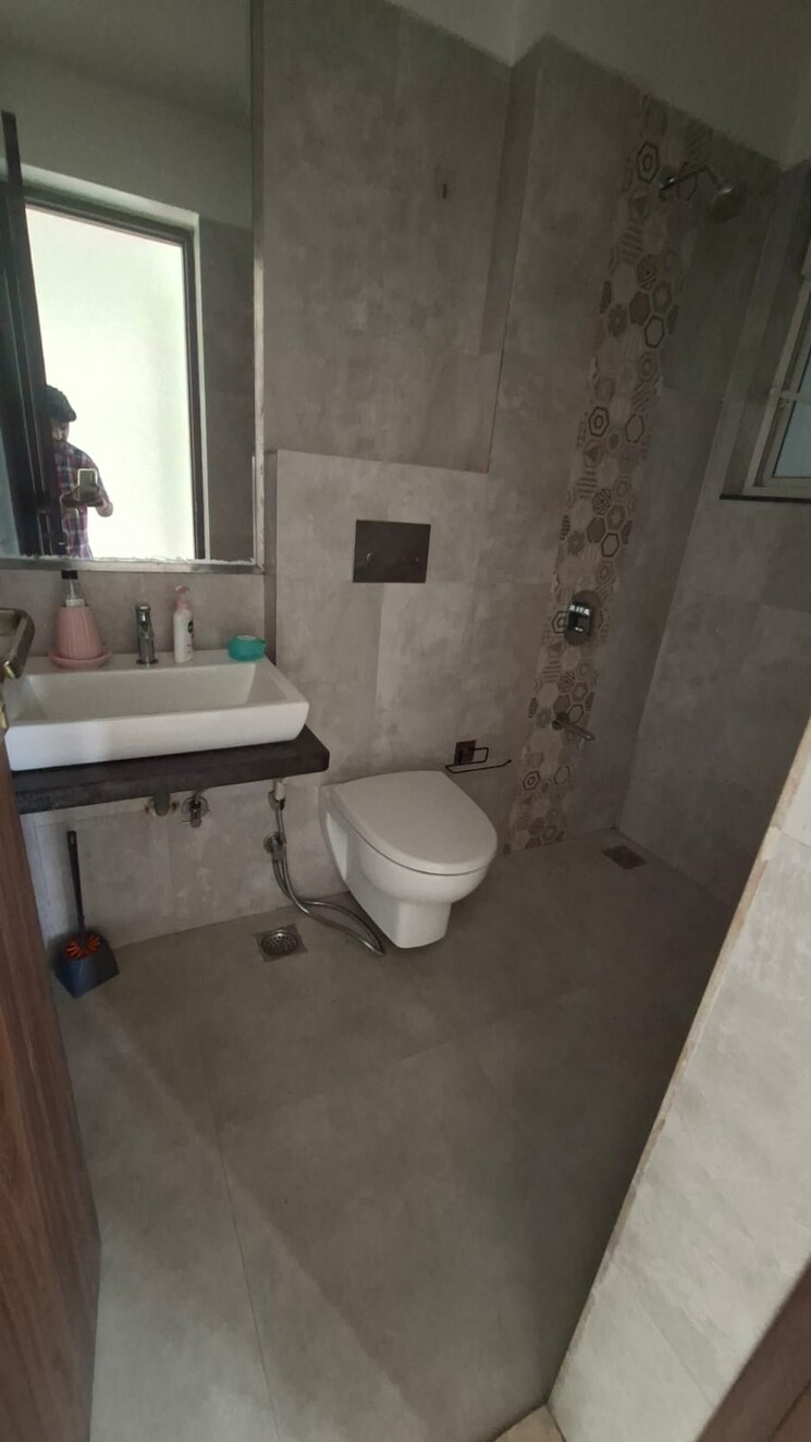 Bathroom, omkar-ananta 2 Bedroom 700 Sq.Ft. Apartment In Goregaon East Mumbai 9126453