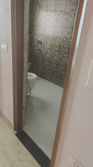 Balcony in 3 BHK Apartment at Ardee Mall, Sector 52 – for Rent