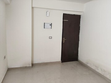 2 BHK Apartment For Rent in Signature Global City, Sector 37d