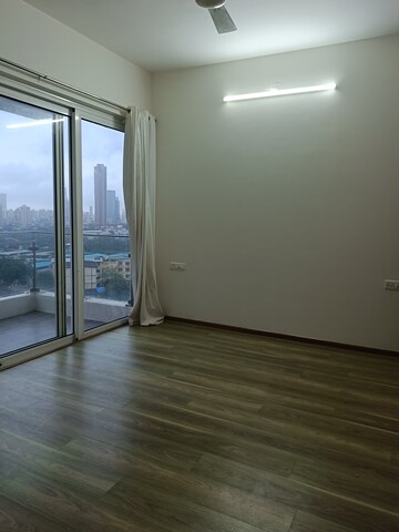 Master Bedroom in 2 BHK Apartment at LnT Realty Crescent Bay, Parel – for Rent
