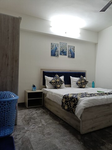 Bedroom in 4 BHK Apartment at Shubh Gateway, Viman Nagar – for Rent
