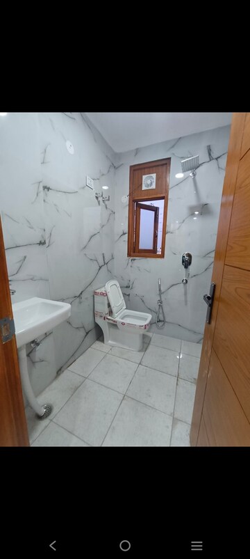 Bathroom in 2 BHK Builder Floor at Saket – for Rent