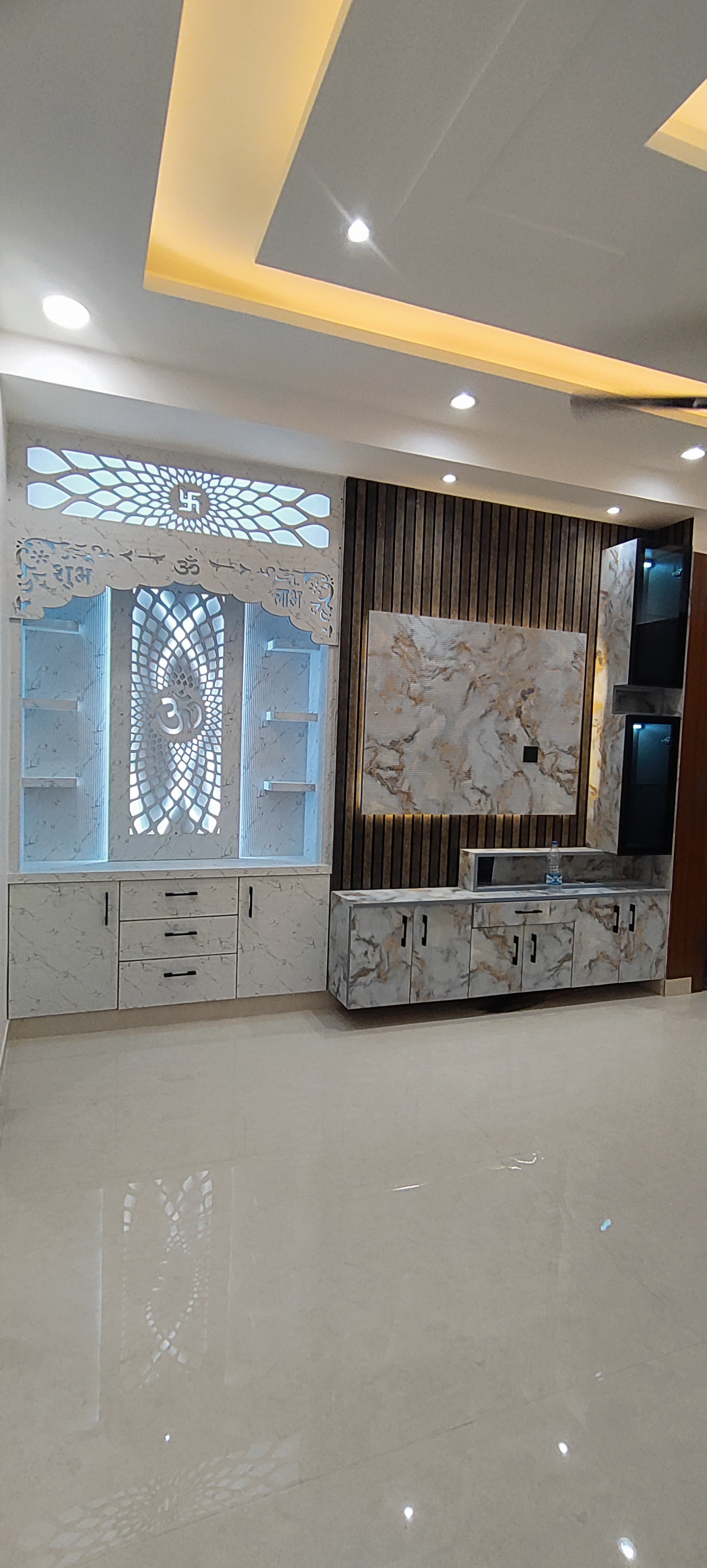 3 BHK + Pooja Room 198 Sq.Yd. Builder Floor in Bptp Park Sentosa