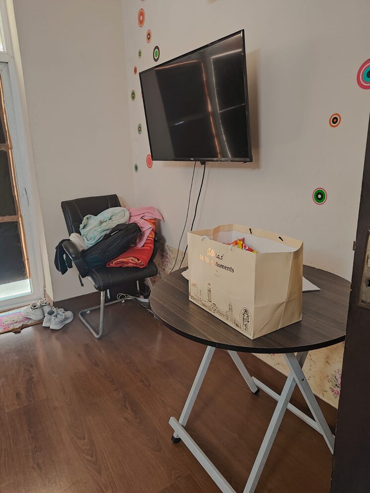 Room, saviour-greenisle 2 Bedroom 1052 Sq.Ft. Apartment In Sain Vihar Ghaziabad 9126570