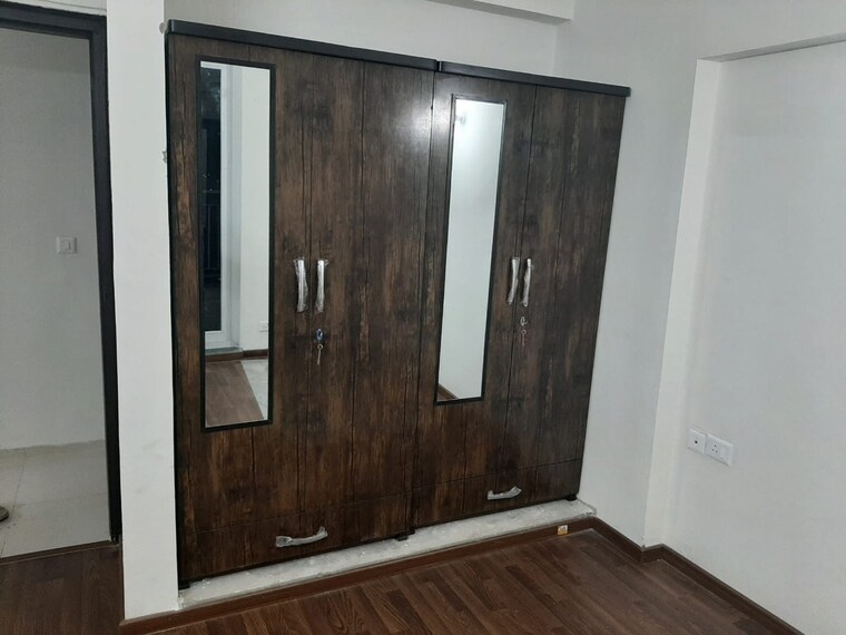Room, bptp-discovery-park 2 Bedroom 1235 Sq.Ft. Apartment In Sector 80 Faridabad 9126581