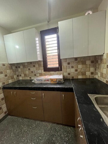 Kitchen in 2 BHK Builder Floor at Sector 38 – for Rent