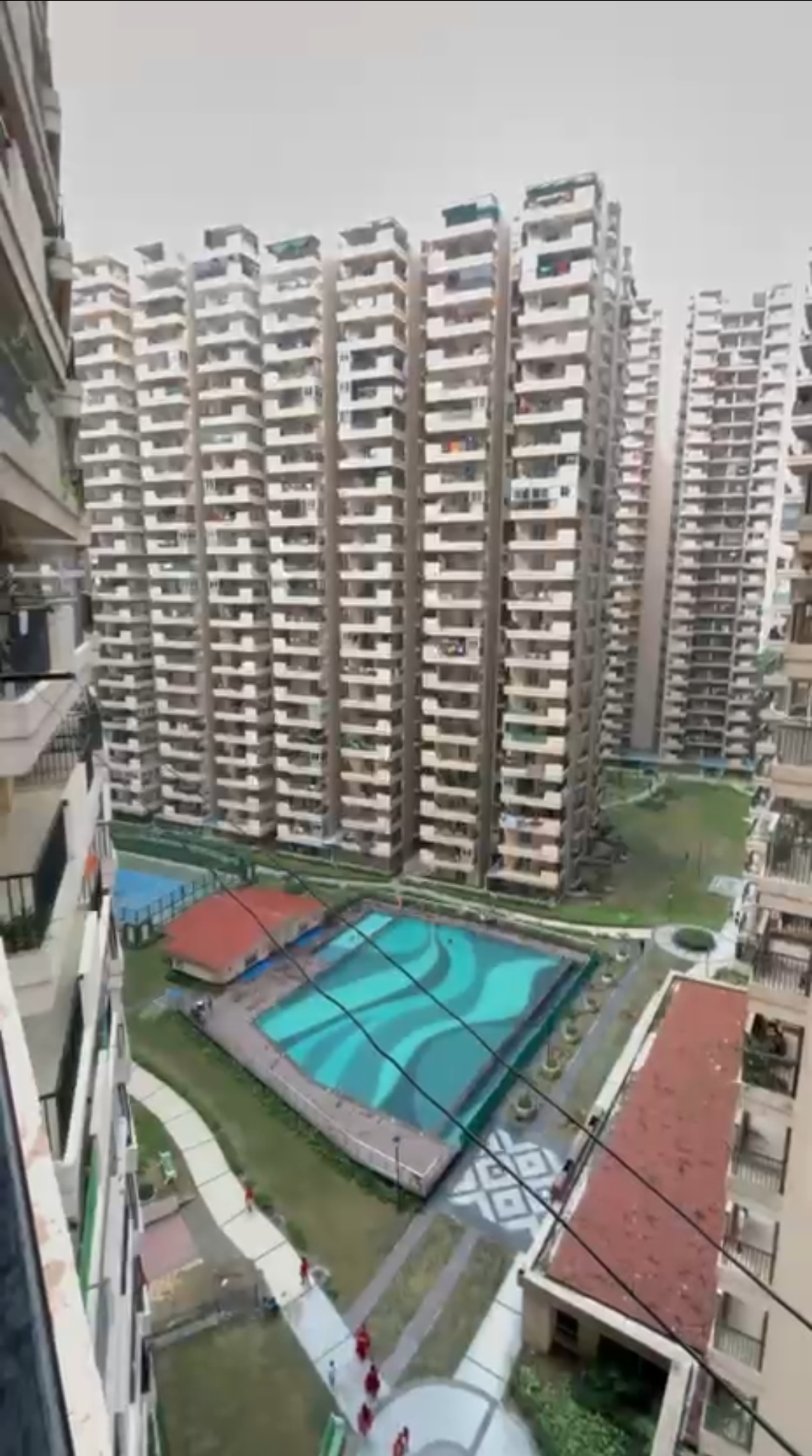 3 BHK Apartment For Sale in Gaur City 2 - 14th Avenue