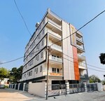 3 BHK + Extra Room 1400 Sq.Ft. Builder Floor in Mb Apartment 