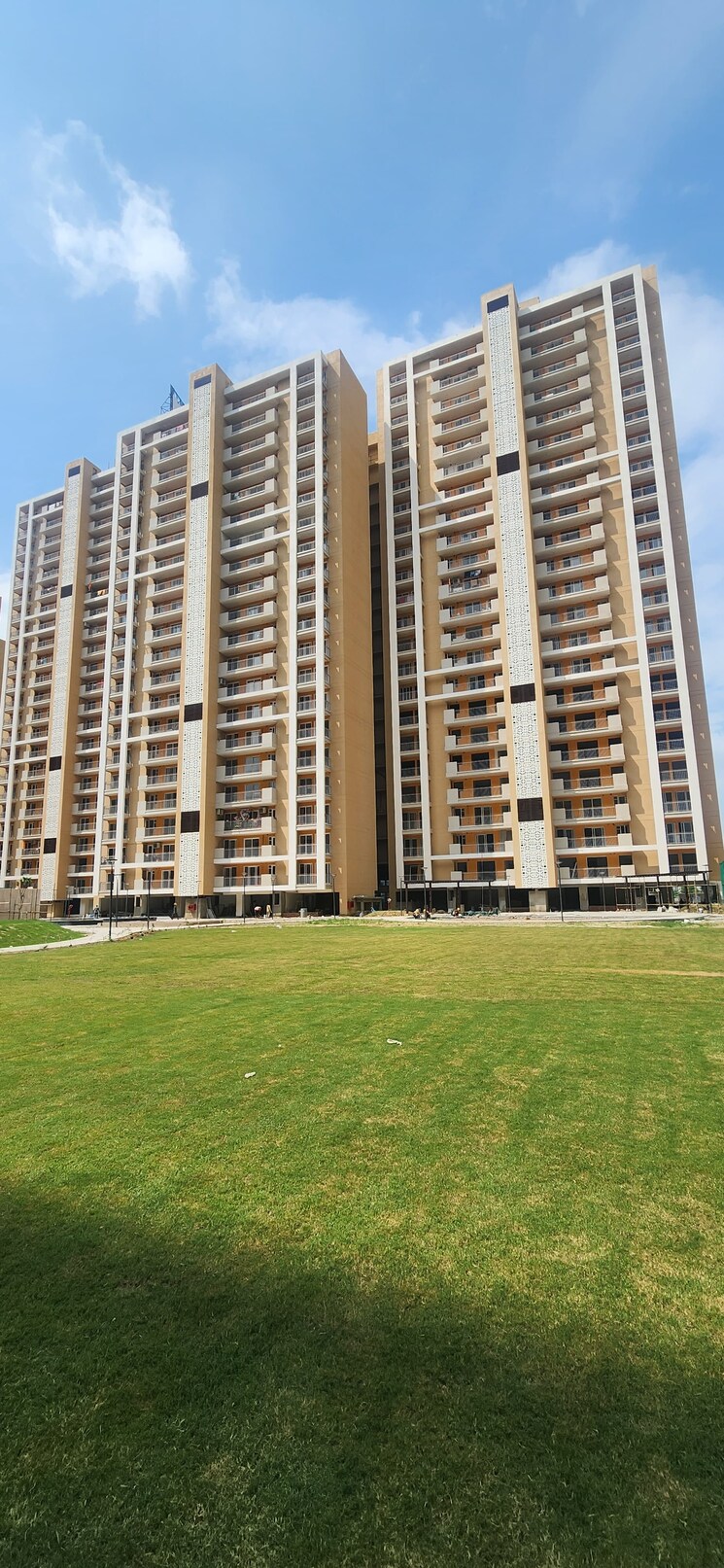 Exterior View, rishita-mulberry-heights 3.5 Bedroom 1827 Sq.Ft. Apartment In Sushant Golf City Lucknow 9126671
