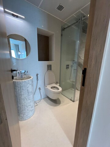 Bathroom in 4 BHK Apartment at Lokhandwala Minerva Mahalaxmi, Mahalaxmi – for Rent