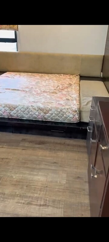 Furnished Amenities in 3 BHK Apartment at Prahlad Nagar – for Rent