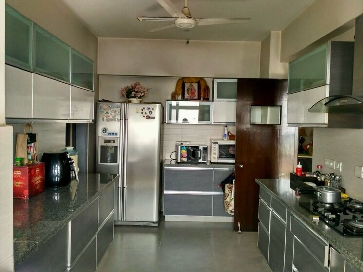 Kitchen, dlf-windsor-court 4 Bedroom 2985 Sq.Ft. Apartment In Dlf Phase iv Gurgaon 9126706