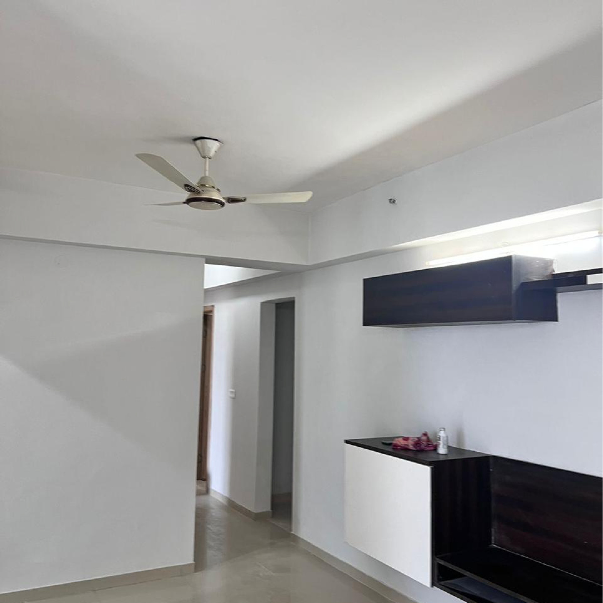 3 BHK + Servant Room Apartment For Rent in DLF New Town Heights I