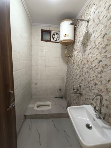 Bathroom in 3.5 BHK Builder Floor at Govindpuri – for Rent