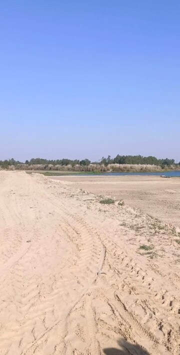  Plot For Sale in Nigohan
