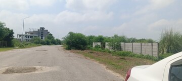  Plot For Sale in Ansal Sushant Golf city, Sushant Golf City