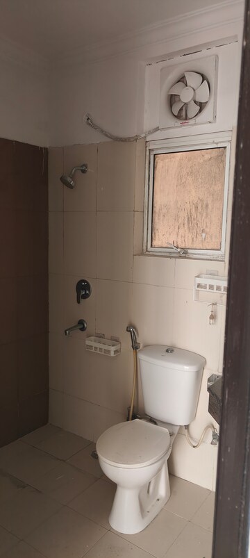 Bathroom in 3 BHK Builder Floor at Ansal Esencia - Sovereign Floors, Sector 67 – for Rent
