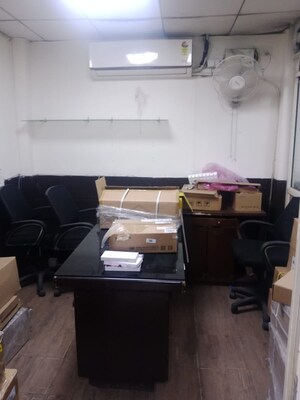 Team Area in 6+ BHK Villa at RWA Apartments Sector 52, Sector 52 – for Sale