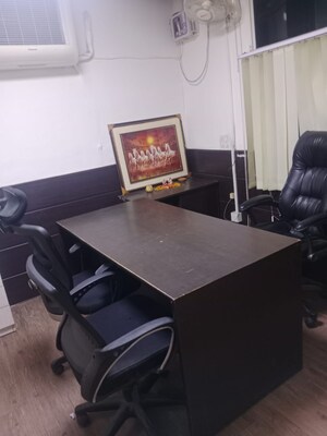 Team Area in 6+ BHK Villa at RWA Apartments Sector 52, Sector 52 – for Sale