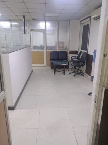 Balcony in 6+ BHK Villa at RWA Apartments Sector 52, Sector 52 – for Sale