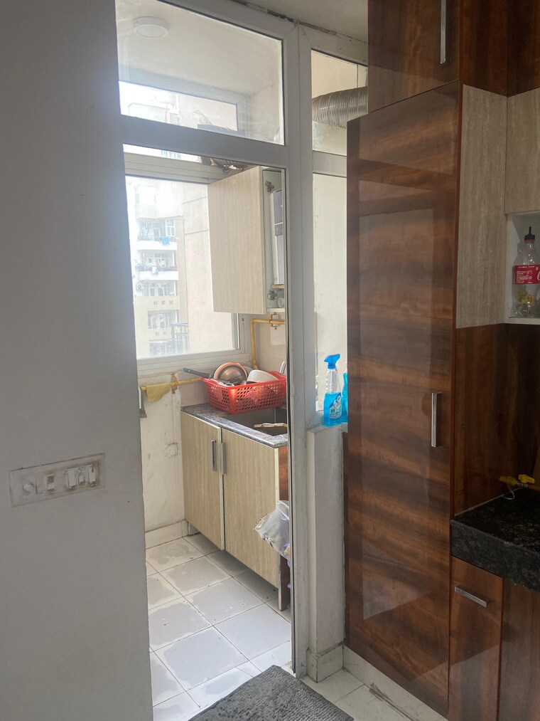 Kitchen, wall-rock-aishwaryam 3 Bedroom 1450 Sq.Ft. Apartment In Sector 16c Greater Noida Greater Noida 9126816