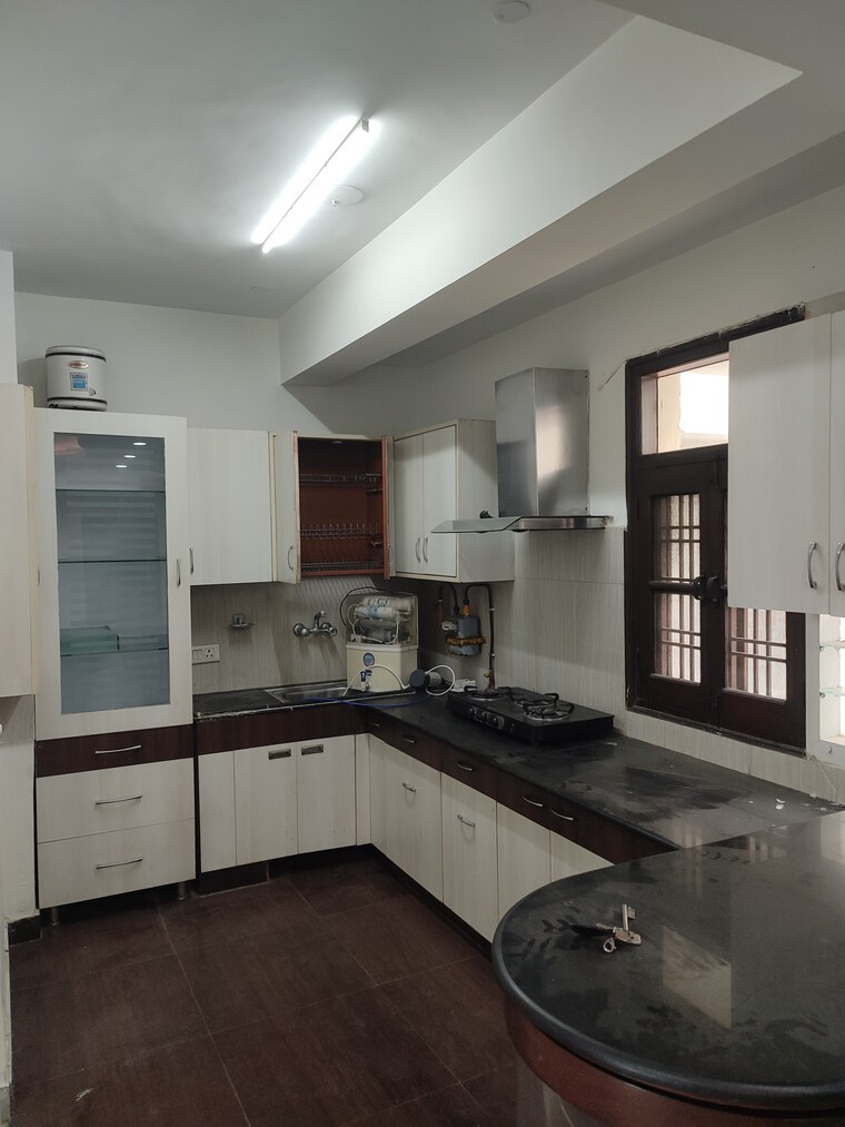 Kitchen, rps-green-valley 3 Bedroom 1520 Sq.Ft. Apartment In Sector 42 Faridabad 9126859