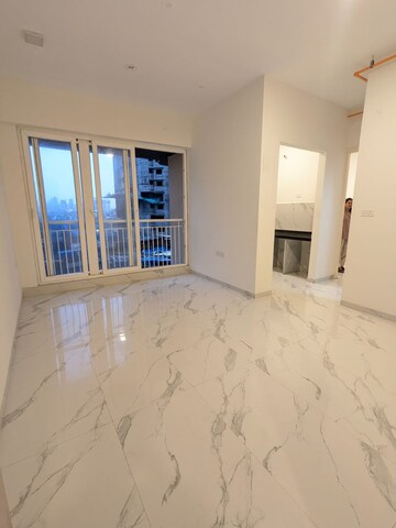 1 BHK Apartment For Sale in Ruparel Sky Green, Kandivali West