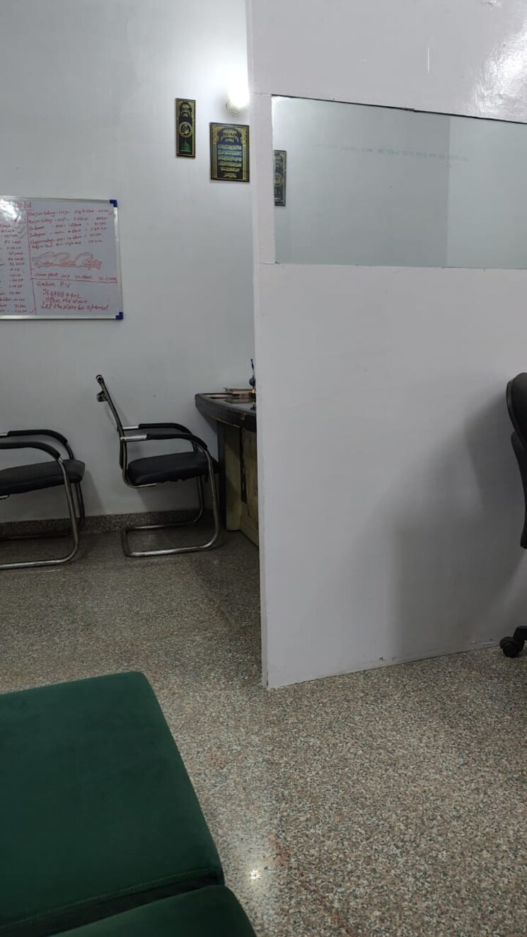 Master Bedroom, sector 41 3 Bedroom 270 Sq.Mt. Independent House In Sector 41 Noida 9126871