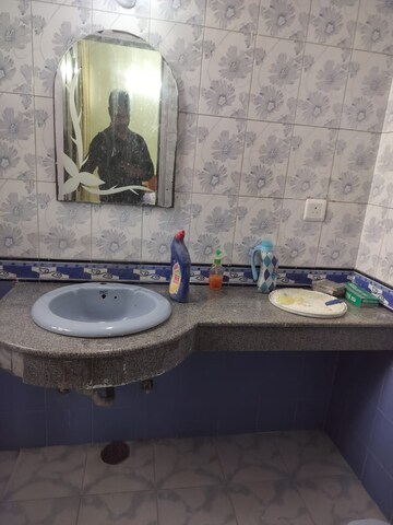 Bathroom in 3 BHK Independent House at Sector 41 – for Rent