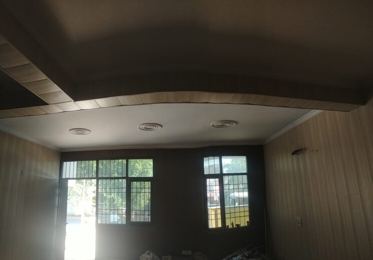 Bedroom, sector 52 6+ Bedroom 450 Sq.Mt. Villa In Sector 52 Noida 9126881