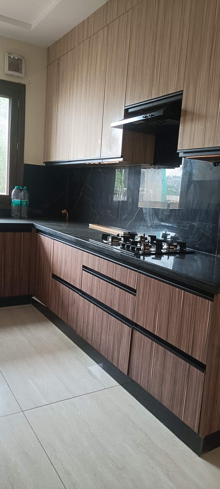 Kitchen, sector 41 3 Bedroom 180 Sq.Mt. Villa In Sector 41 Noida 9126916