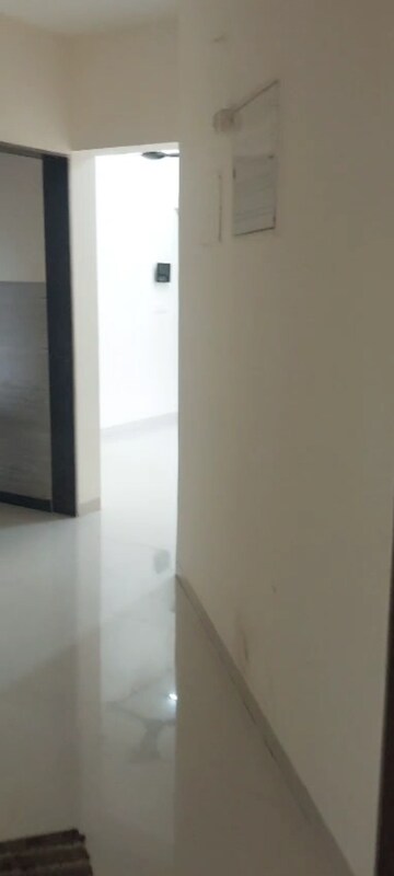 Room in 2 BHK Apartment at Acme Ozone, Manpada – for Rent