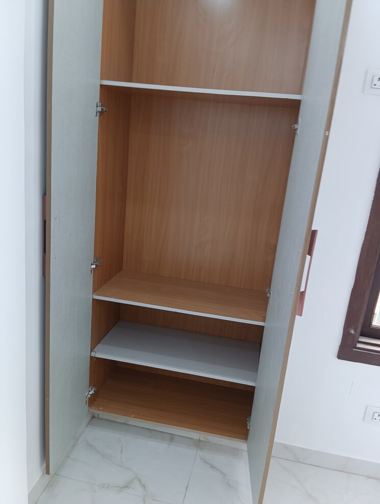 Other, maidan garhi 1 Bedroom 55 Sq.Yd. Builder Floor In Maidan Garhi Delhi 9126975