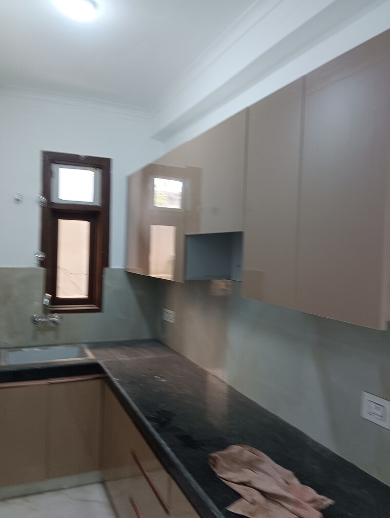 Kitchen, maidan garhi 1 Bedroom 55 Sq.Yd. Builder Floor In Maidan Garhi Delhi 9126975