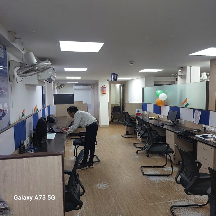 Team Area, golden-park-complex Commercial Office Space 1902 Sq.Ft. In Gokul Nagar Thane 9126936