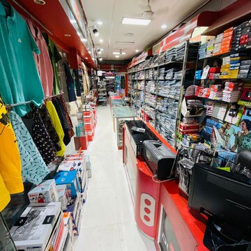  Shop – Exterior View View at Morar - for Rent