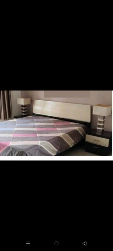Bedroom in 3 BHK Apartment at Thane West – for Rent