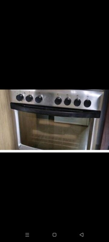Bedroom in 3 BHK Apartment at Thane West – for Rent