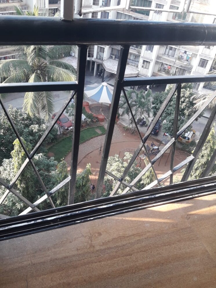 Balcony, vijay-garden 1 Bedroom 452 Sq.Ft. Apartment In Ghodbunder Road Thane 9126977