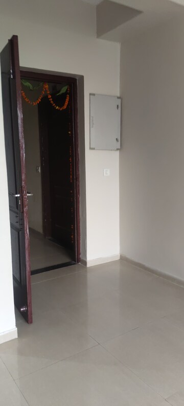 Building Lobby in 3 BHK Apartment at Omaxe The Palace, Gomti Nagar – for Rent