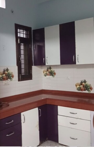 Kitchen in 2 BHK Builder Floor at Gomti Nagar – for Rent
