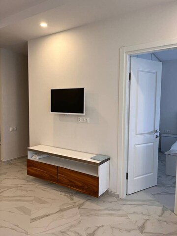 Bathroom in 3 BHK Apartment at Bestech Park View Sanskruti, Sector 92 – for Rent