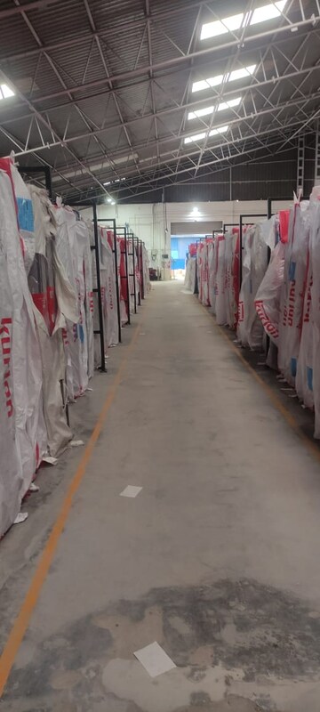  Warehouse For Rent in Topsia Road